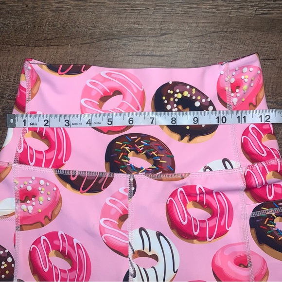 Muscles and Donuts Leggings Pink Women’s Size Small - Picture 2 of 8